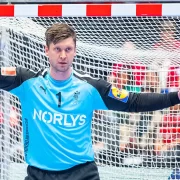 Niklas Landin i fokus inde på mål for det danske håndbold herre landshold mod Sverige i Jyske Bank Boxen.