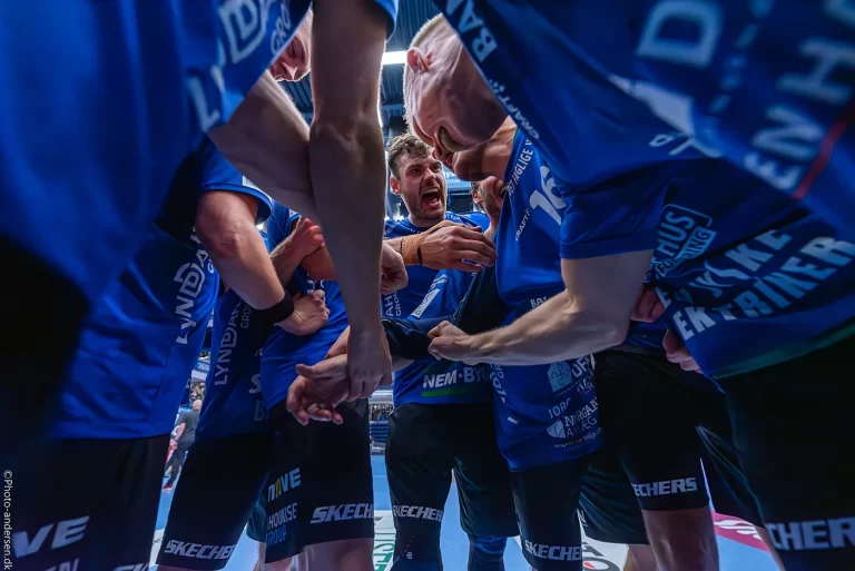 Ribe-Esbjerg i ekstatisk sejrs kampråb
