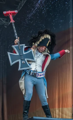 Stig Pedersen har været bassist så længe som D-A-D Har eksisteret og var med til at danne gruppen Disneyland after Dark, hvor de var tæt på at blive sagsøgt af den store gigant fra USA DIsney. pga ophavsretten på navnet Disneyland. Derfor hedder de idag D.A.D.