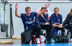 Team Esbjergs assistenttræner Patrick Petersen undrer sig over en kendelse fra dommeren