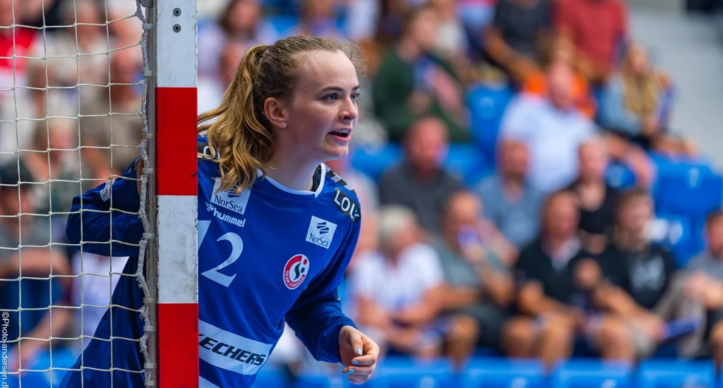 En koncentreret Anna Kristensen i aktion for Team Esbjerg i Blue Water Dokken